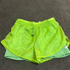 Nike shorts size medium